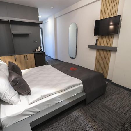 Dewy Hotel Σμύρνη Εξωτερικό φωτογραφία