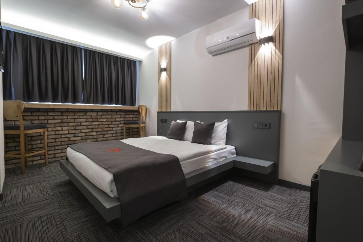 Dewy Hotel Σμύρνη Εξωτερικό φωτογραφία